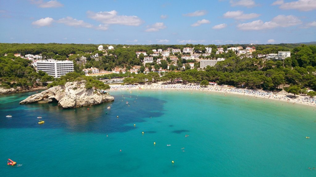 Rent a car Menorca empresa local
